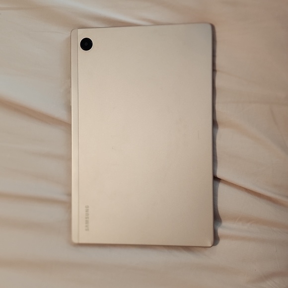 Galaxy Tab A8, 32GB, Pink Gold (Wi-Fi) - Picture 3 of 4
